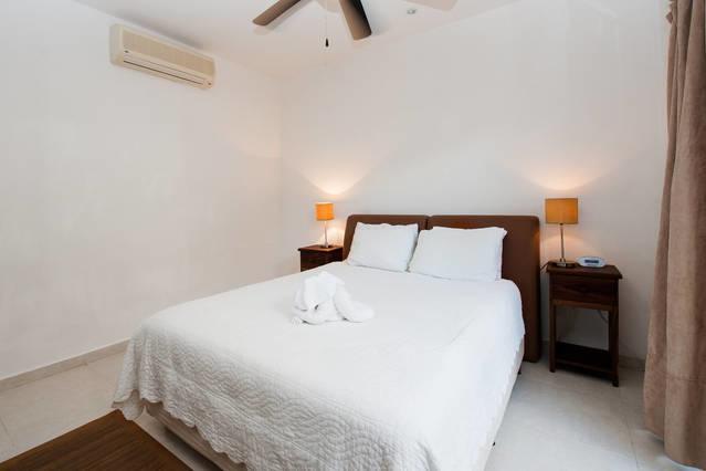 Aqua Terra - Quiet Condo For 4 Плая-дель-Кармен Экстерьер фото